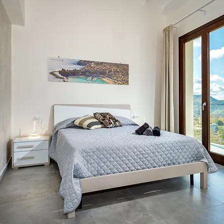 Villa Monica *