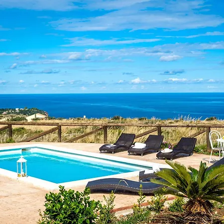 Monica Villa Scopello (Sicily)